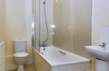 9 Seaton Avenue, Mutley, Plymouth - Image 3